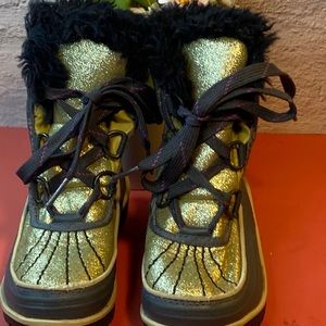 Sorel Girls Winter boots SZ 8 T